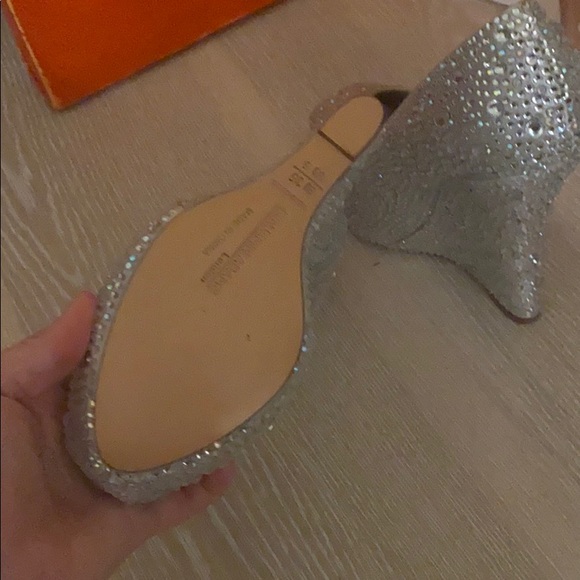 Crystal shoes - Picture 2 of 2